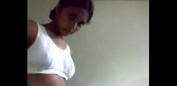  indian girl boobs show